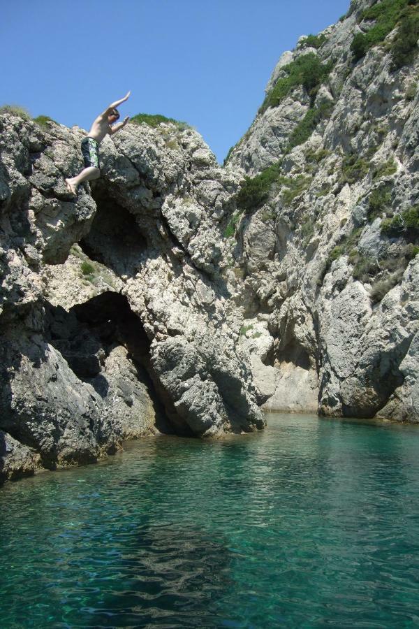 Archontiko Kourkoulos Makrádes Εξωτερικό φωτογραφία